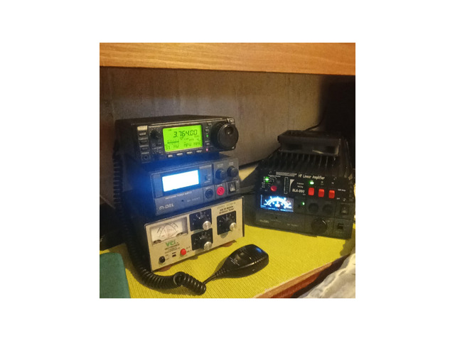 SLA-300 КВ усилвател