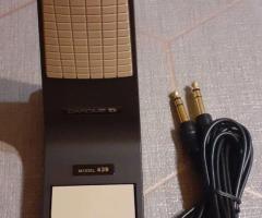 Настолен микрофон Darome model 439