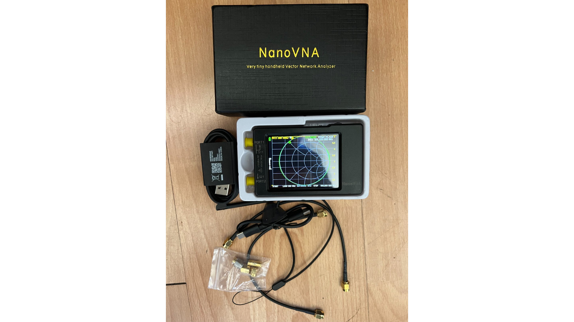 Антенен анализатор NanoVNA-H