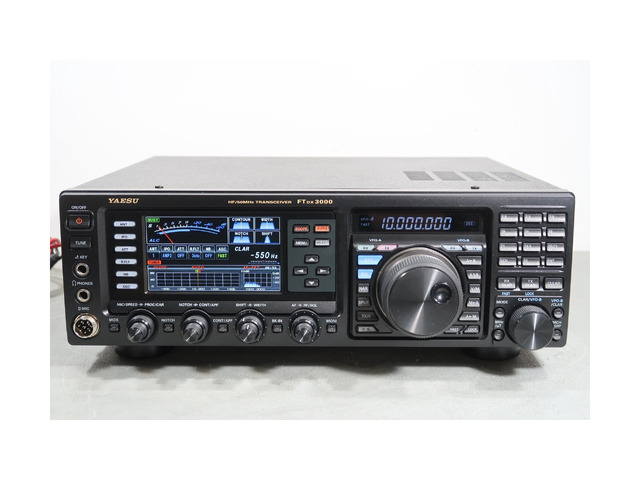Продавам yaesu ftdx 3000