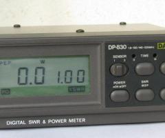 Продавам КСВ/Ватметър DAIWA DP-830