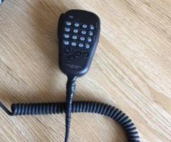 Продавам употребявано радио на 144 мгхц. Yaesu  FT 2800M