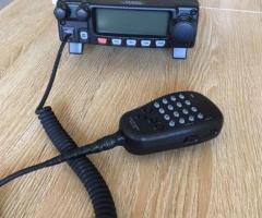 Продавам употребявано радио на 144 мгхц. Yaesu  FT 2800M