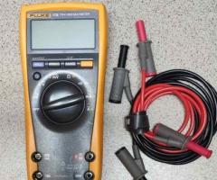Продавам мултицет fluke 179