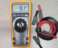 Продавам мултицет fluke 179