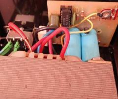 Стабилизиран токоизправител 13.8V/6A