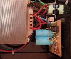 Стабилизиран токоизправител 13.8V/6A