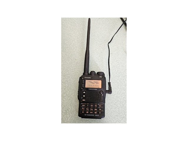Yaesu VX8