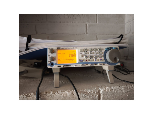 YAESU FRG-9600 + AOR AR-DV1 + LOOP ANTENNA AOR LA380