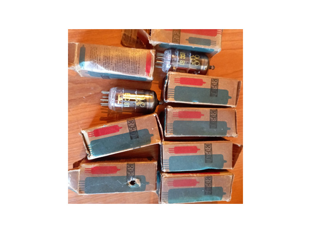 ЕСС81 радиолампи