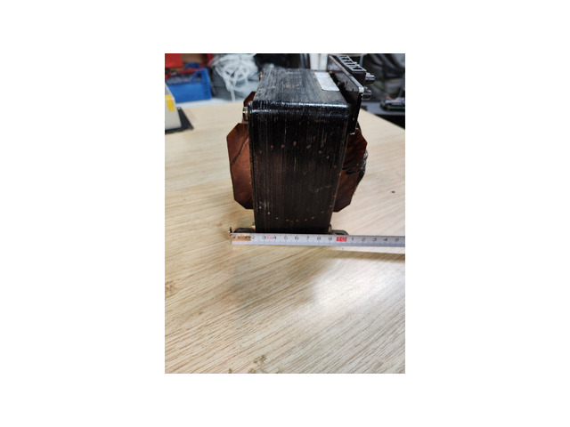 Мощен трансформатор 230/18V/24V