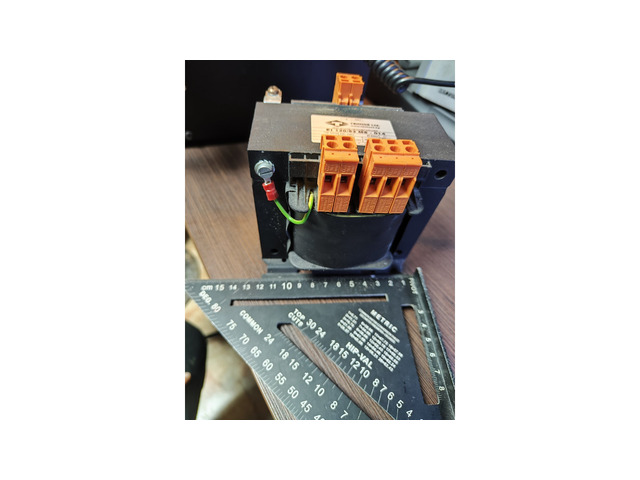 Мощен трансформатор 230/12V 330VA