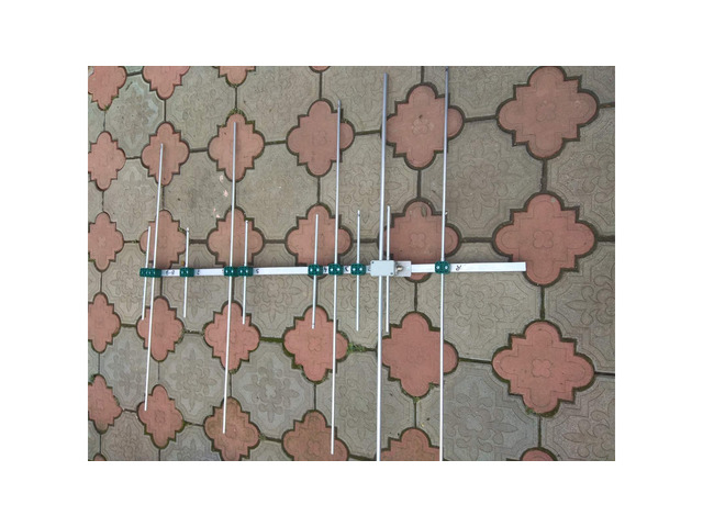 Продавам двубандова (Dual-band) УКВ антена 