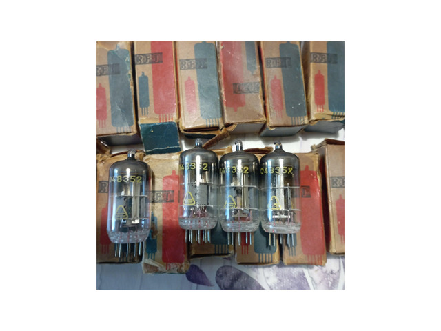 ЕСС81 радиолампи