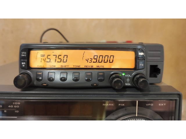 Kenwood TM-733