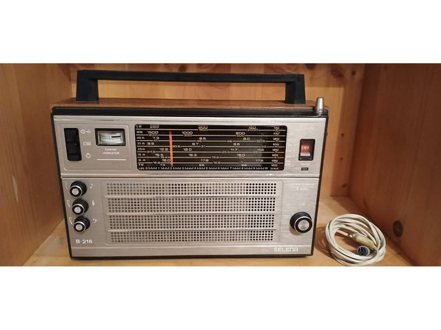Радиоприемник SELENA B 216