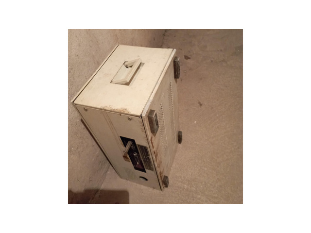 кутии за КВ усилватели