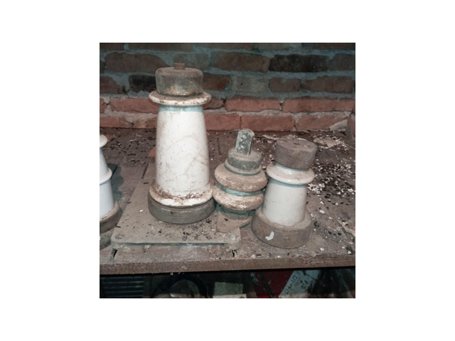 керамични изолатори