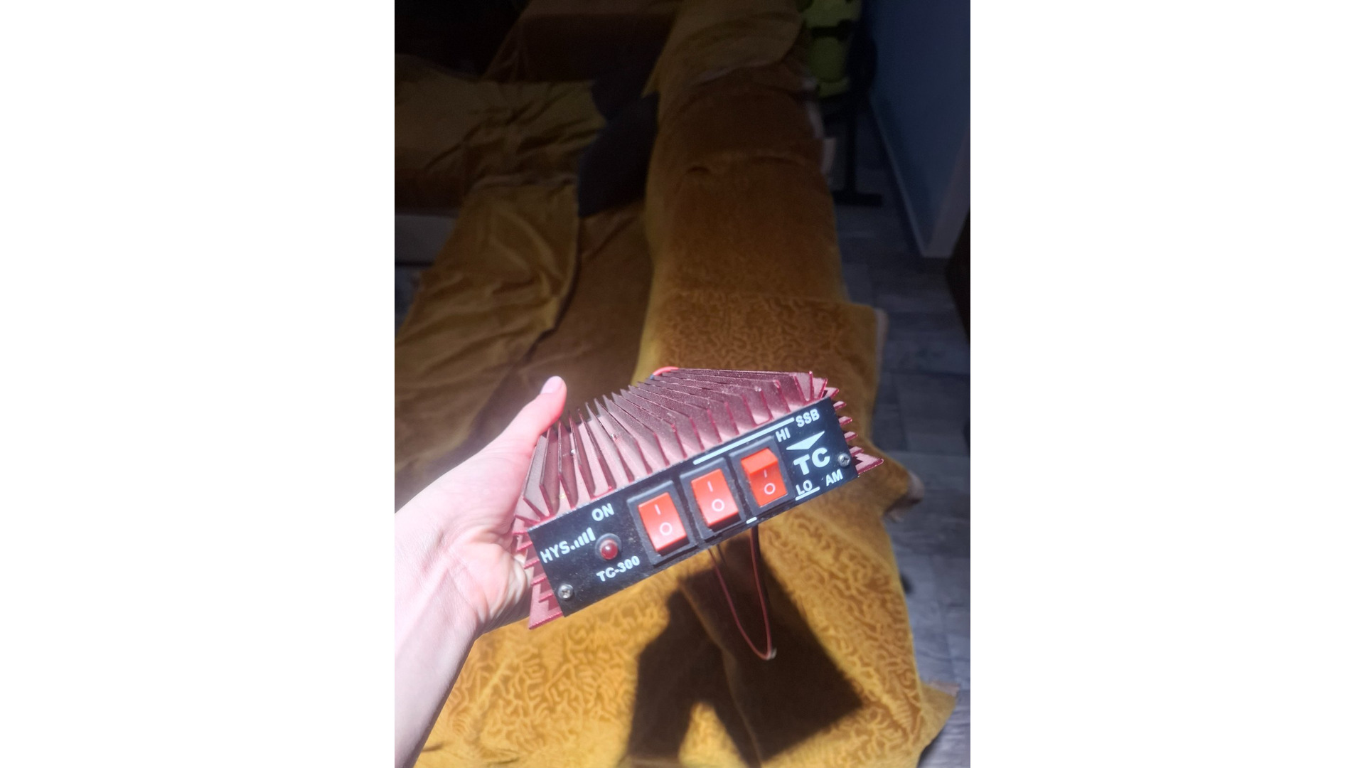 TC300 Усилвател от 3-30мхц.