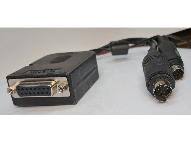 Продавам късовълнов трансивер  FT DX 10