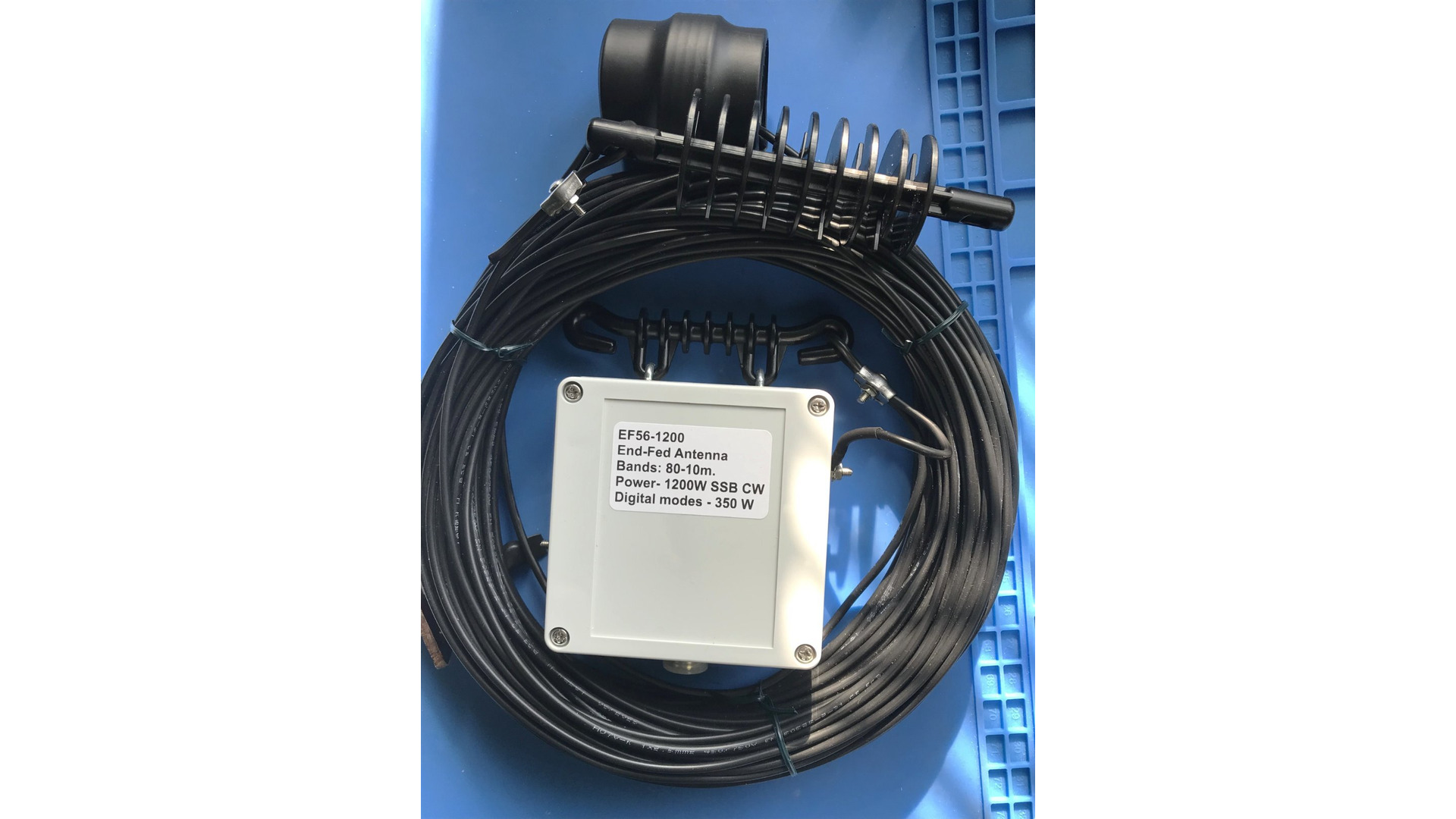 Захранена в края антена (EFHW)