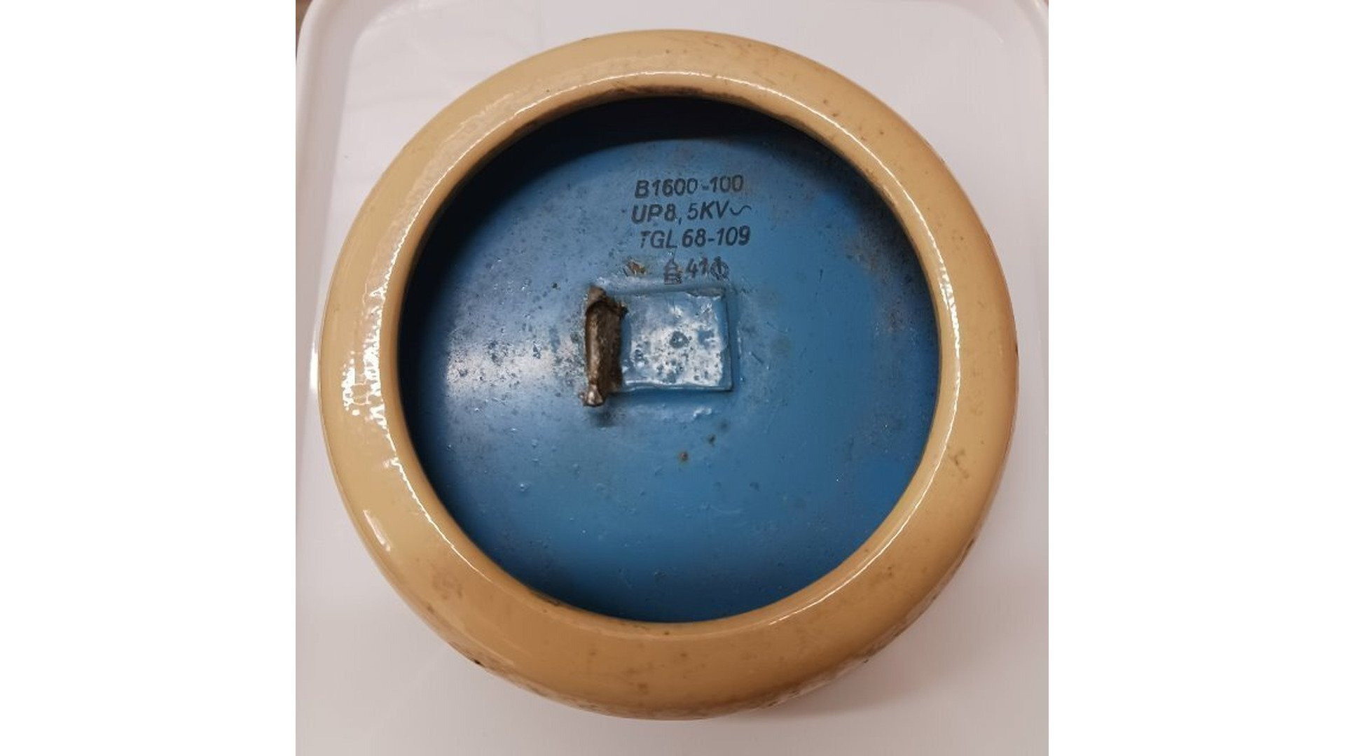 Продавам кондензатор