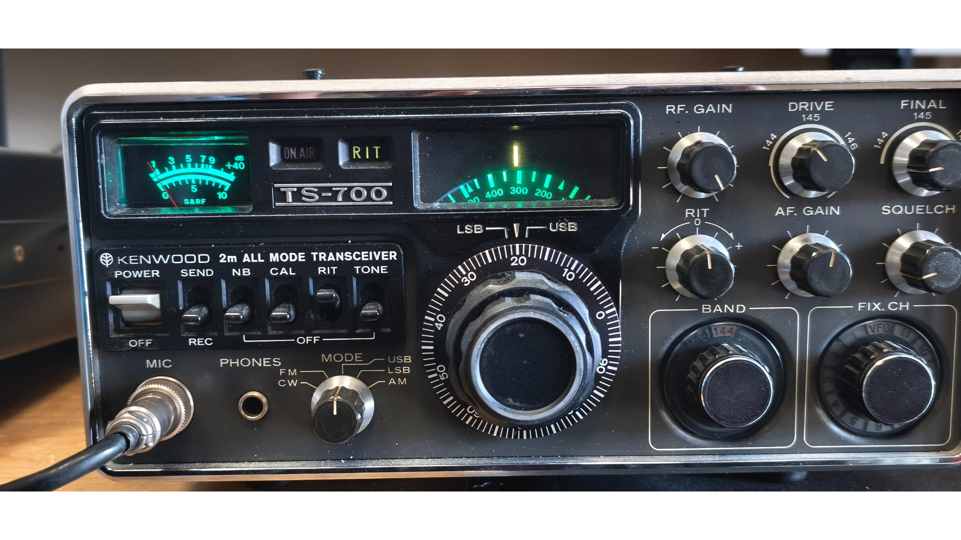 Kenwood  TS 700