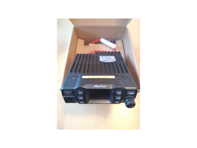 Двубандова радиостанция Anytone AT-778UV