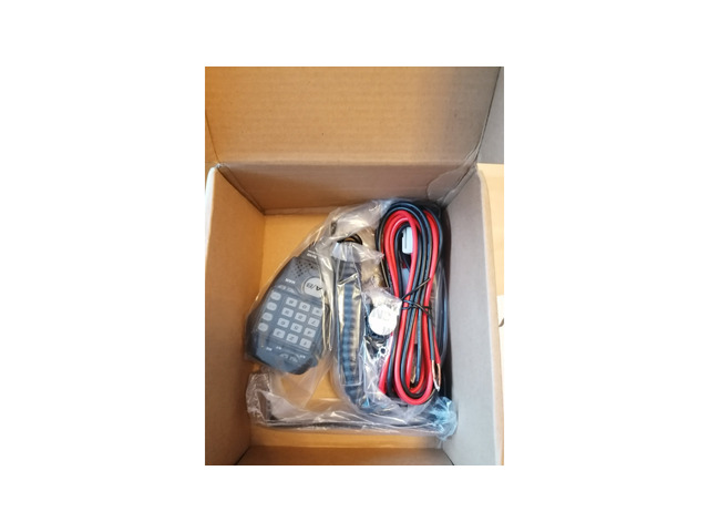 Двубандова радиостанция Anytone AT-778UV